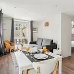 1Br Near Republique Apartamento