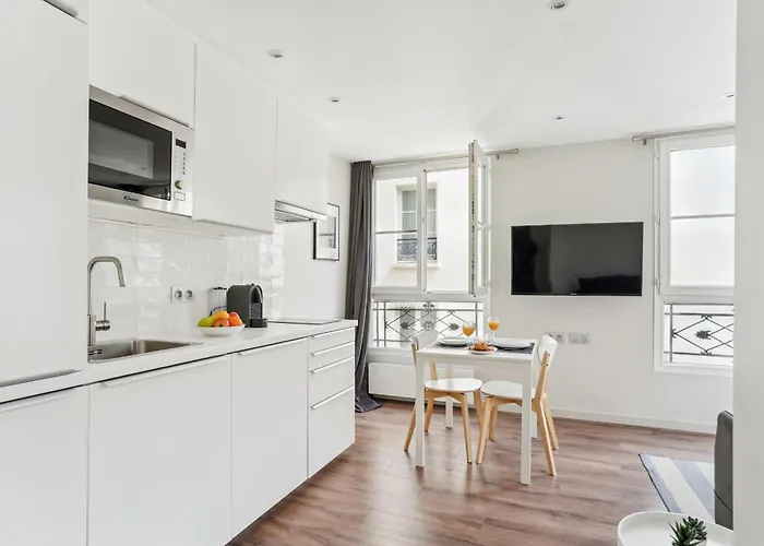 アパート 1Br Near Republique パリ
