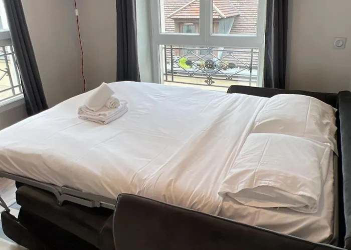 1Br Near Republique パリ